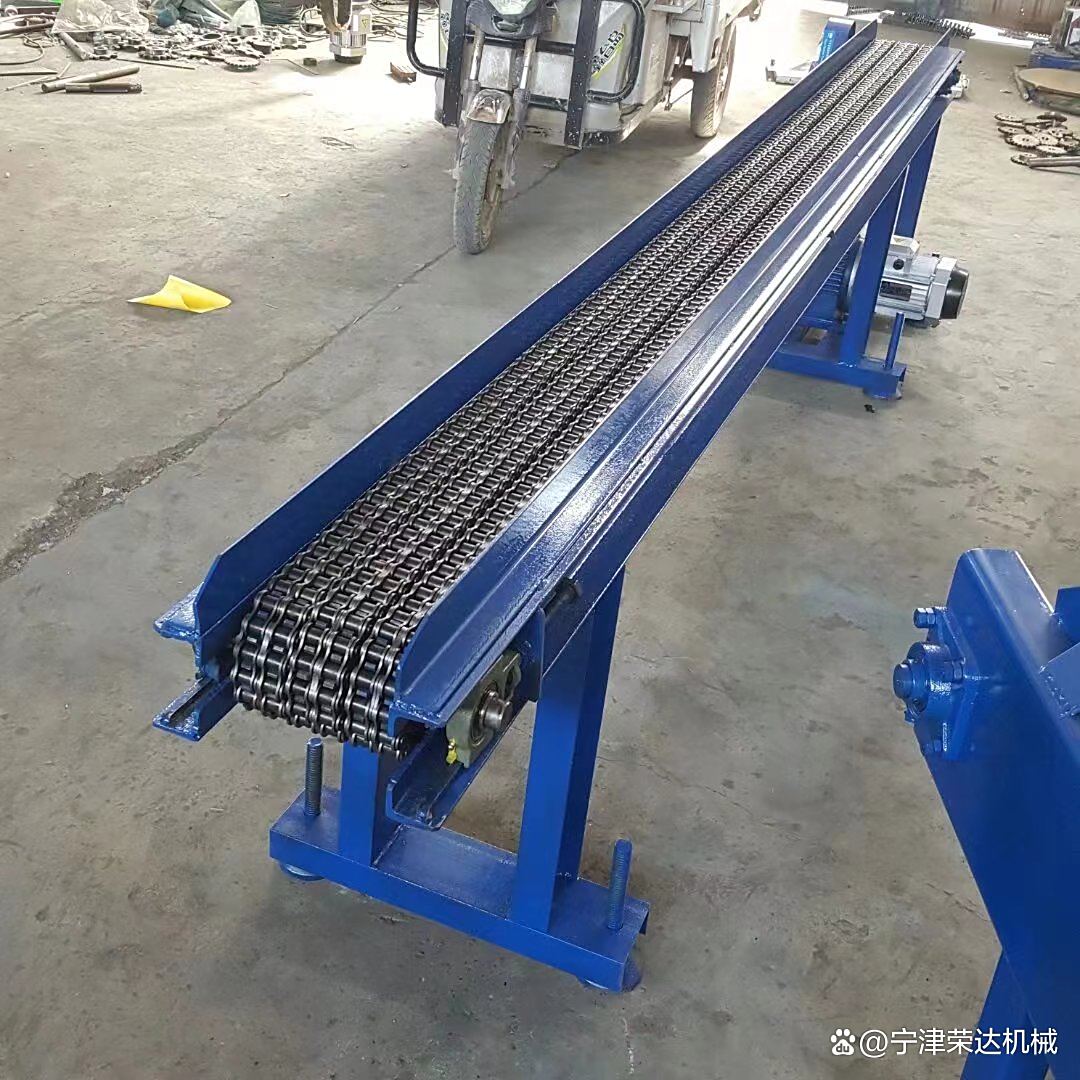热锻造件传送带链条输送机的核心应用与制造探析